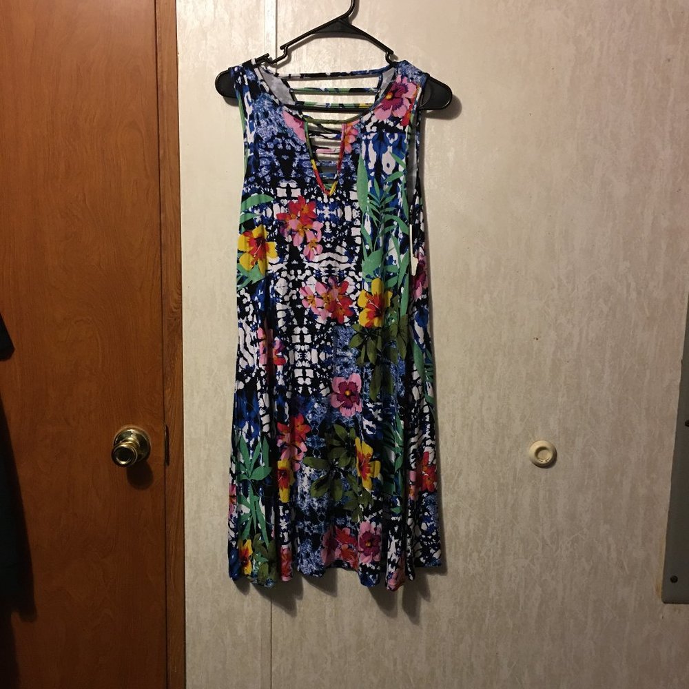 NWT Spense Dress sz Med